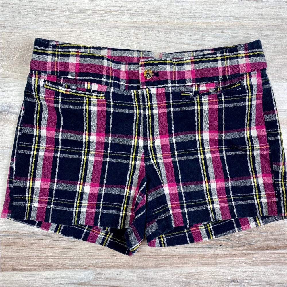 Banana Republic plaid shorts size 6
